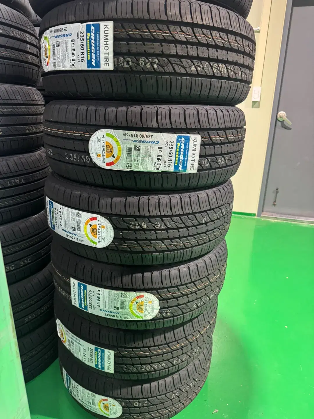 금호타이어KL33 235/60R16 100V